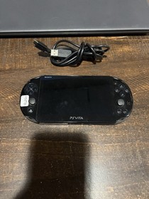 Japanese Black PlayStation Vita PSVITA 2000 System W/Charger Tested/Works B26