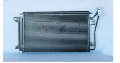 Conjunto de condensador de aire acondicionado TYC 3390 para modelos Ford Fusion 2006-2009 Foto 1 de 3