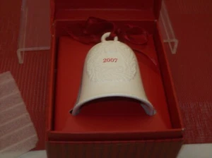 Hallmark Keepsake Ornament Porcelain Dated Bell 2007 Christmas Original Box - Picture 1 of 5
