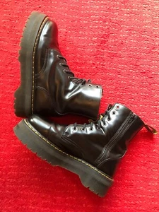 Dr. Martens UK 8 / EU 42 “Jadon” 8-eye platform boots - Picture 1 of 14