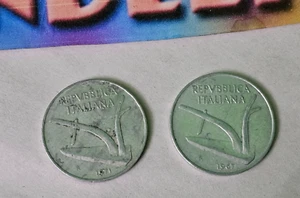 2 Rebvbblica Italiana 10 1967 1971 Coin Money Currency Italy - Picture 1 of 5