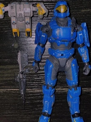 McFarlane Toys 蓝色光环 odst 定制 带喷气背包、dmr 和手榴弹,光环 3 — 第 1/3 张图片