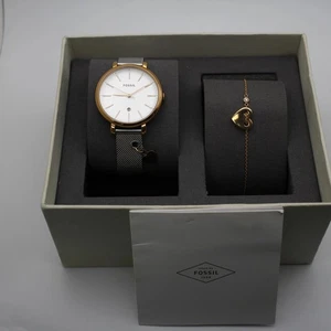 Fossil 36mm White Dial Ladies Quartz Watch with Heart Bracelet ES4351SET - Picture 1 of 2