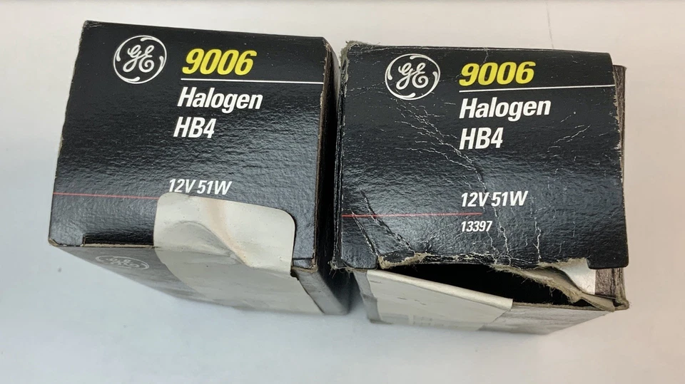 (LOTE DE 2) NOVO! Lâmpada de halogênio GE 9006 HB4 12V 51W *FRETE GRÁTIS E RÁPIDO! - Imagem 1 de 4