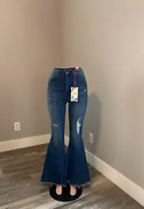 YMI Women’s Gigi Fit Flare Bell Bottom High Waist Jeans Size 7/28 NWT #84 - Picture 1 of 13