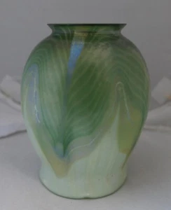 Tiffany Studios Pulled Feather Lamp Shade. #2 - Picture 1 of 4