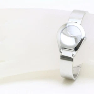 GUCCI 6700 Series YA067504 6700L Quartz Mirror Dial Stainless SS Ladies Watch - Picture 1 of 9