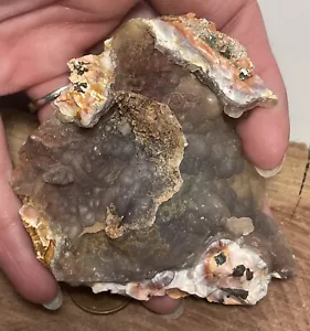 Beautiful Colorful Botryoidal Chalcedony 97 grams - Picture 1 of 7