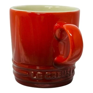 Le Creuset Stoneware 3 oz London Espresso Mug Cerise NEW - Picture 1 of 6