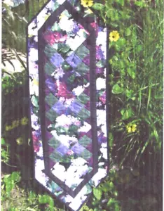 Reverse Patch Runner ~ Funky Monkey Designs ~ zusammengesetzt - Bild 1 von 3