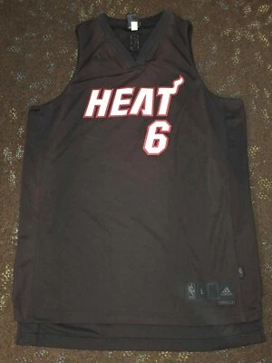 Футболка универсального игрока Леброна Джеймса из Miami Heat 2010 прозвище Брон L СШИТАЯ - Изображение 1 из 4