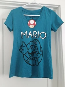 NEW Super Mario Womens Juniors fitted graphic short sleeve T-shirt size M Medium - Picture 1 of 3