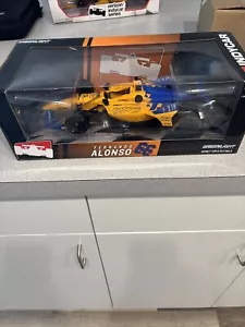 Fernando Alonso McLaren #66 1:18 pressofusione Indy500 limitata - Foto 1 di 4