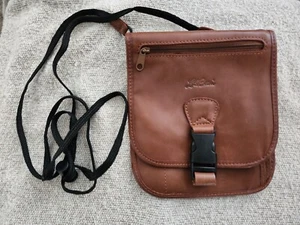 Vintage L.L. Bean Leather Crossbody Bag Travel Organizer & Passport Holder Sling - Picture 1 of 6