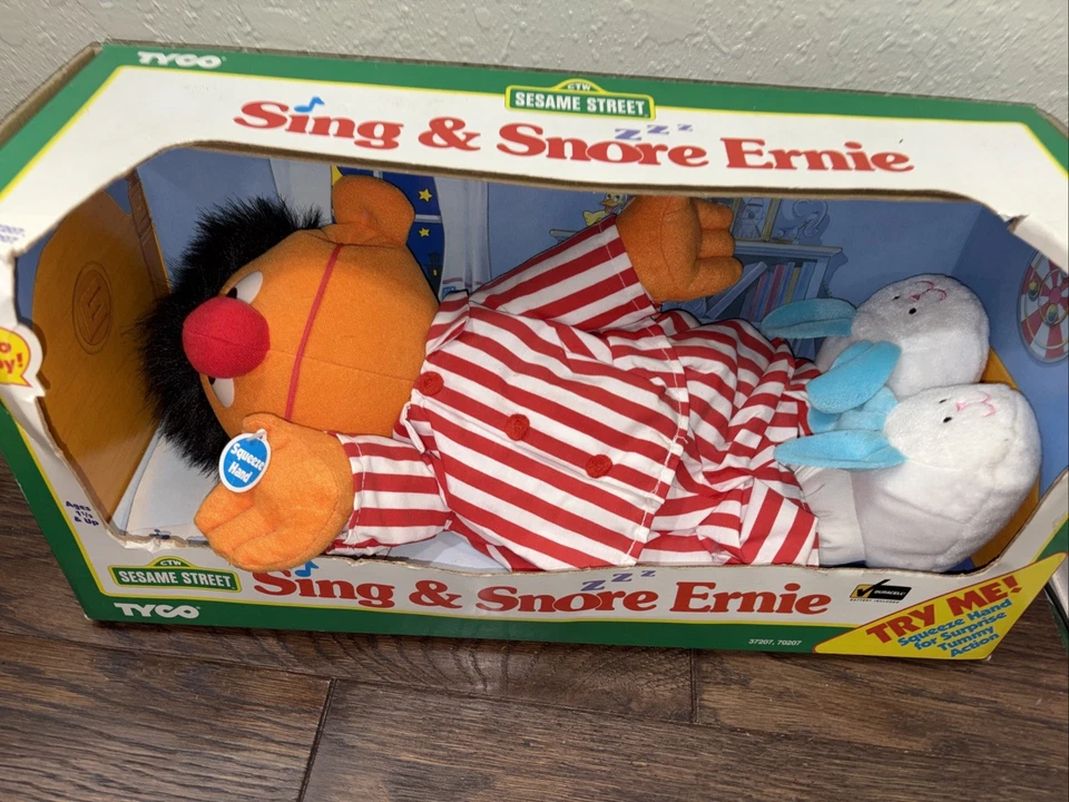 RARE Vintage Sesame Street Sing And Snore Ernie Vintage Tyco Toy 1996