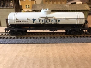 Athearn HO 40’ Firestone GATX #30904 Single Dome Tank Car Kadees in Box - Bild 1 von 10