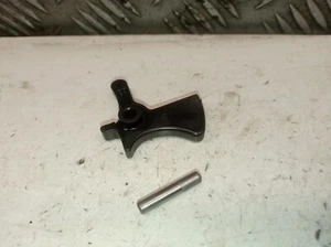 Tronçonneuse STIHL 028 AV - Gâchette d'accélérateur / gaz ref. 11181621000 - Imagen 1 de 2