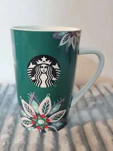 Beautiful Starbucks Green Poinsettia Holiday Xmas Mug 12 Ounce Christmas 2020 - Picture 1 of 9