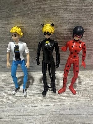 Lote de 3 Figuras Ladybug Miraculous 6" Ladybug *Todas Usadas/Detalles* Foto 1 de 4