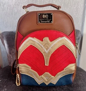 WONDER WOMAN X DC COMIC COSPLAY MINI LOUNGEFLY BACKPACK - Picture 1 of 2