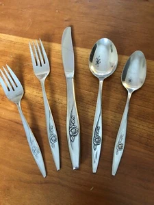 Oneida Deluxe LASTING ROSE Glossy Stainless Flatware - Choice - Picture 1 of 22