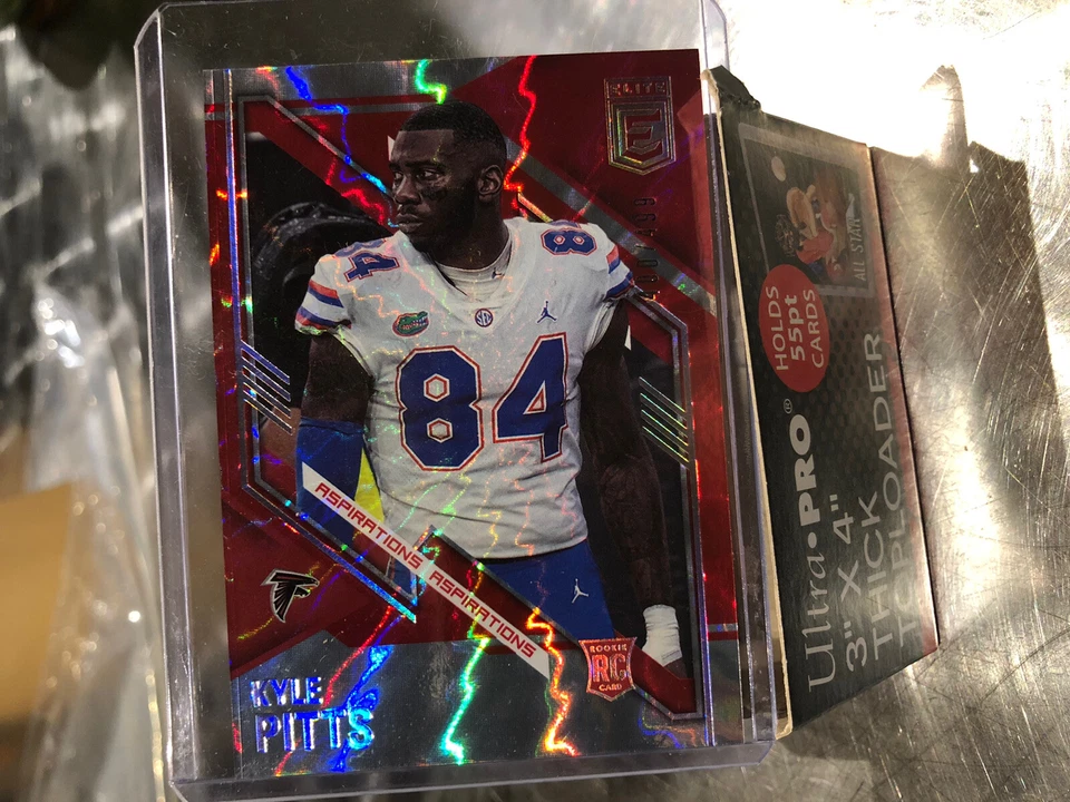 Kyle Pitts 2021 Elite Aspirations Shimmer RC /499 Atlanta Falcons - Image 1 of 1