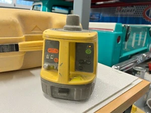 TOPCON RL-VH3D AUTO LEVELING ROTARY LASER LEVEL Case & Wall mount Red Beam - Picture 1 of 9