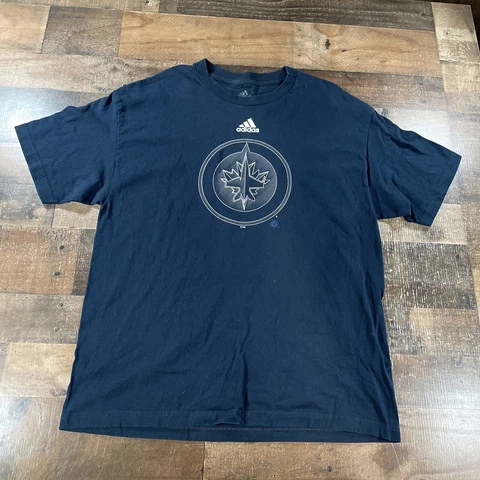 Adidas NHL Winnepeg Jets Mens Shirt Extra Large Blue Short Sleeve Crew Neck Logo Cover