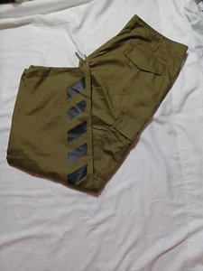 NWTDisney Cargo Pants Mens Large Green Buzz Lightyear Star Command Convertible L - Picture 1 of 12