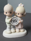 Precious Moments Figurine 1983 God Bless Our Years Together E2857 - 20 c4 hse