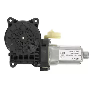 OEM NEW Genuine 2016-2022 Chevrolet Spark Right Front Door Window Motor 95392033 - Picture 1 of 4