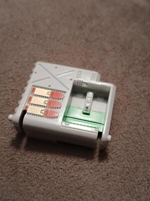 Power Rangers ZEO Red Battlezord Micro Playset 1996 Seat Platform Piece Part - Image 1 of 4