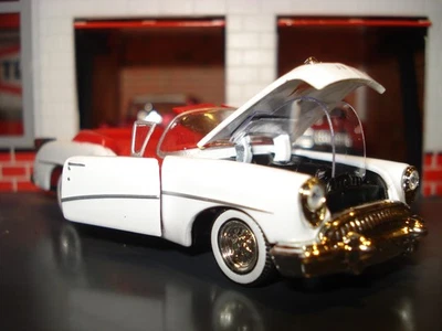 1954 BUICK SKYLARK LIMITED EDITION 1/64 M2 1950'S CONVERTIBLE CRUISER M2 COOL - Image 1 of 4