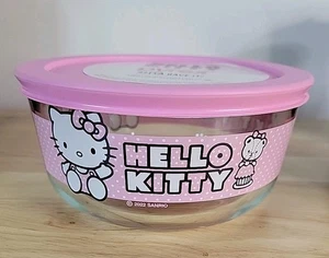 Pyrex Hello Kitty 4-Cup Round Glass Storage Container Pink Ribbon Dots Lid - Picture 1 of 19