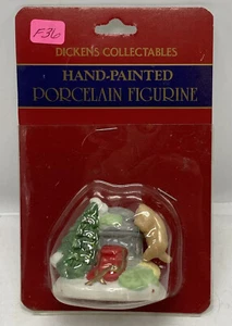 Dickens Collectables Christmas Village Accessory CAT Dollhouse F36 - Picture 1 of 6