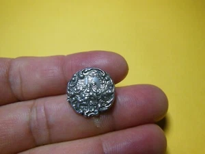 Edwardian solid Silver antique button from 1903 loving couple 16 mm - Picture 1 of 4