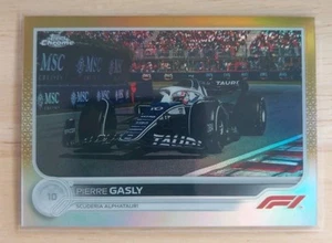 Pierre Gasly #25/50. 2022 Topps Chrome Formula 1 Gold Parallel. - Bild 1 von 3