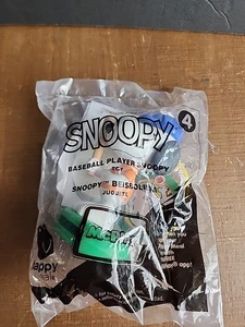 McDonald's Happy Meal Toy Peanut's Snoopy 2018 jugador de béisbol nuevo en paquete #4 - Imagen 1 de 7