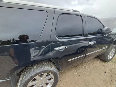 Правая задняя дверь для пассажира подходит для 07–14 TAHOE 2687885 - Изображение 1 из 4