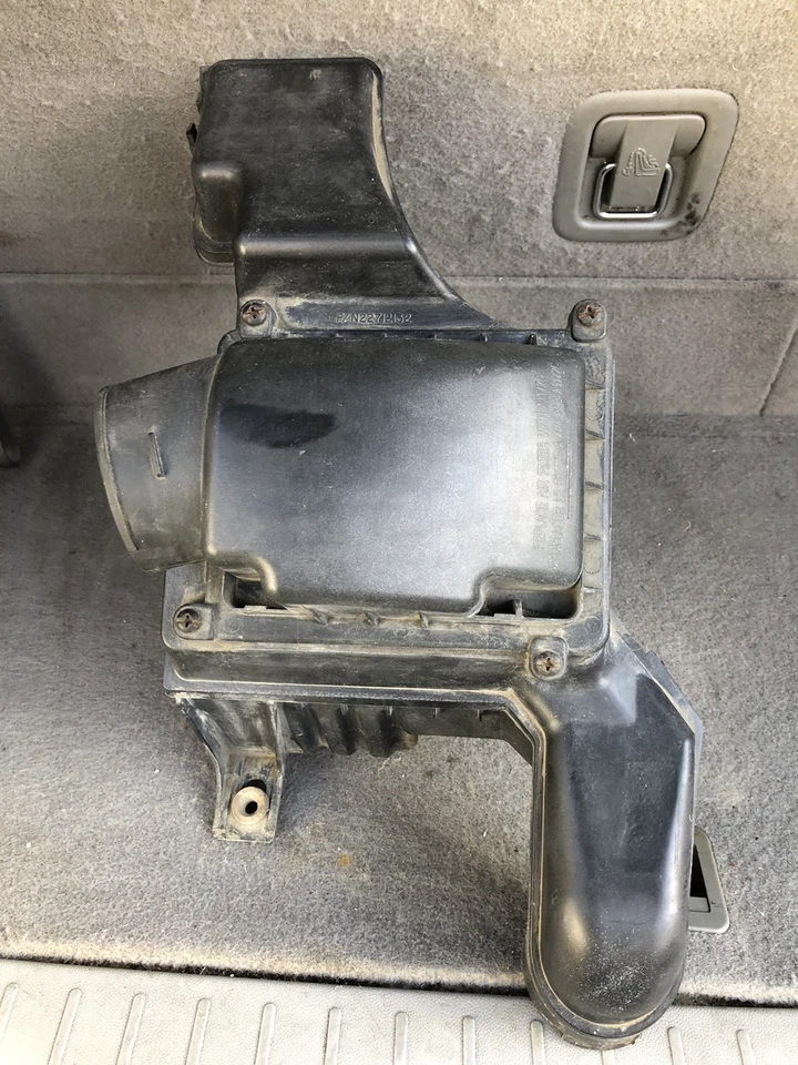 1995-2005 CHEVROLET CAVALIER tubo de mangueira de duto de admissão limpador de ar 1433845 - Imagem 1 de 4