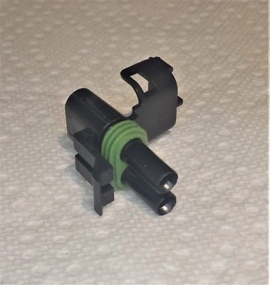 Aptiv (Delphi) 2 Way Weather Pack Tower Female Connector Assembly 12015792-B - Image 1 of 4