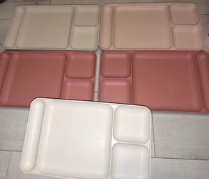 Vintage Tupperware Divided Trays Set Of 5 #1535 TV Dinner - Picture 1 of 2