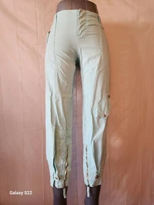 GUESS JEANS Stretch Womans Light Blue Cropped/Capri Pants Size 24 - Picture 1 of 15