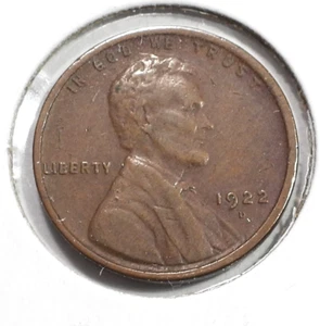 1922-D Key Date Lincoln Wheat Cent in VF Condition w/weak Rev. KM#132 (487) - Picture 1 of 2