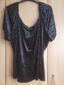 A lovely black plus size 30 top - Picture 1 of 6