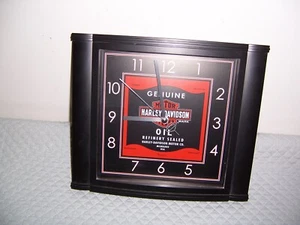 LKNEW Harley Davidson Oil Can Clock Milwaukee Black Bulova 99358-09V - Picture 1 of 5