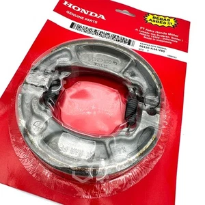 OEM Honda PCX125 Rear Brake Shoe Set 06430-K44-V80 2011-2024 - Picture 1 of 3