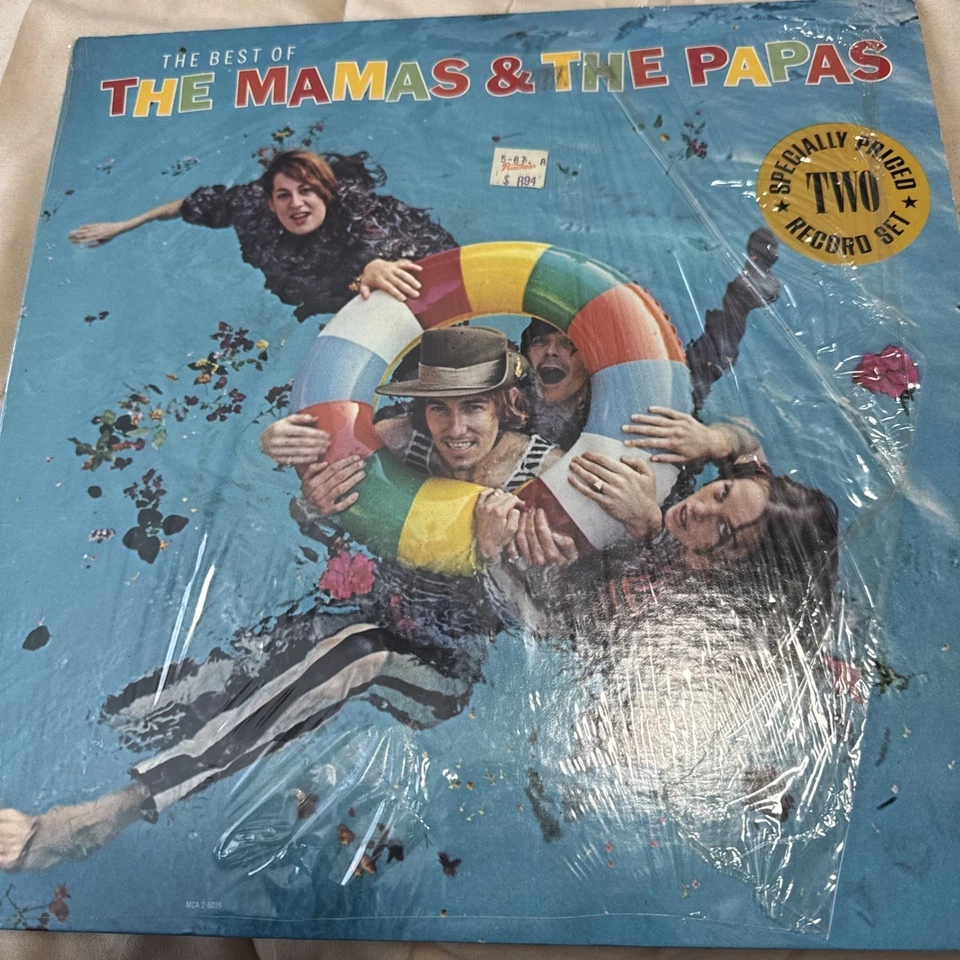 THE BEST OF THE MAMA'S & THE PAPAS  MCA2-6019 MCA Records Double Vinyl Album LP - Image 1 of 4