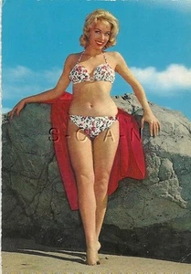 Original 1950s-60s German Pinup PC- Semi Nude Blond Woman- Legs- Bikini- Beach - Picture 1 of 3