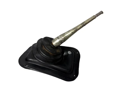 MITSUBISHI STARION CHRYSLER CONQUEST 1983-1989 MONTAJE DE PALANCA DE CAMBIOS OEM Foto 1 de 4